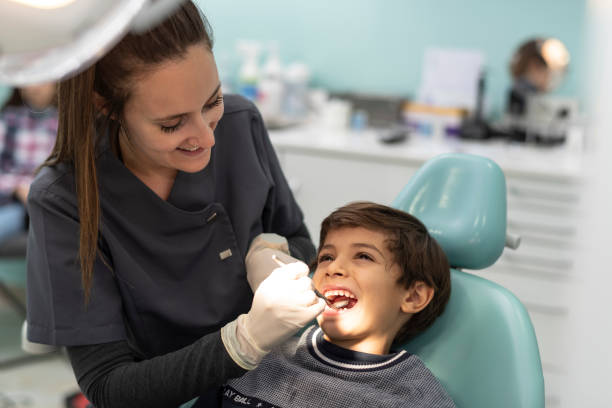 Best Emergency Dental Extractions in Clarksburg, MD